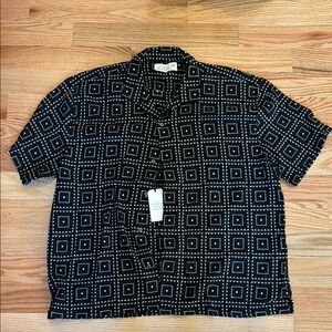 NWT Abercrombie and Fitch Black Geometric Men's Shirt